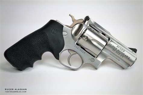 44 Magnum is built on Rugers largest revolver frame, and weighs a portly 45 ounces. . Ruger redhawk alaskan 44 mag review